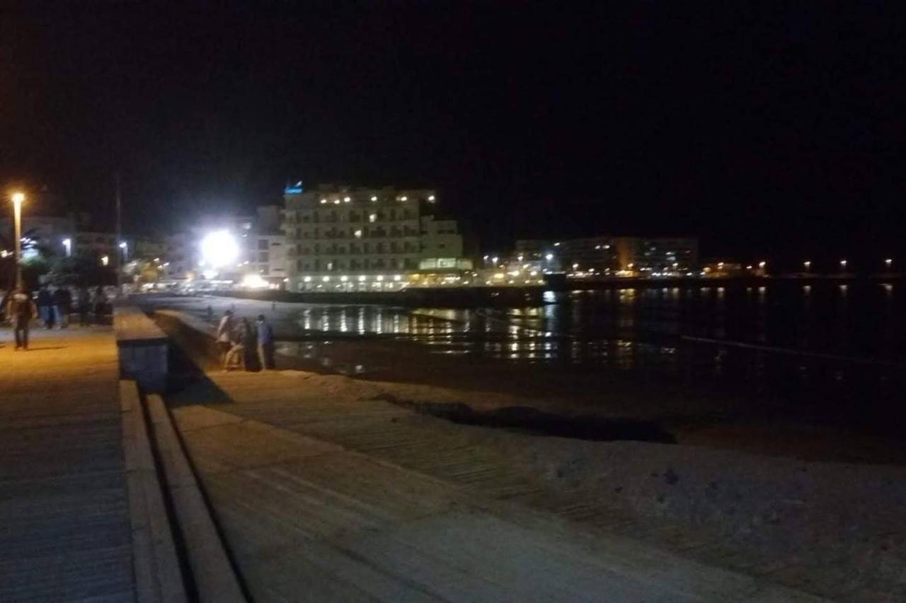 Luminoso Adosado Frente Al Mar Villa El Médano Екстериор снимка